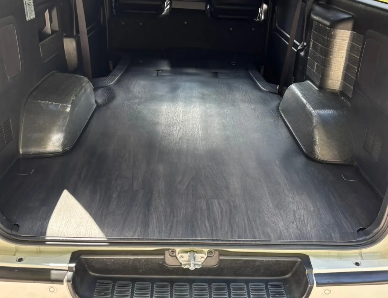 専用設計で美しくフィット