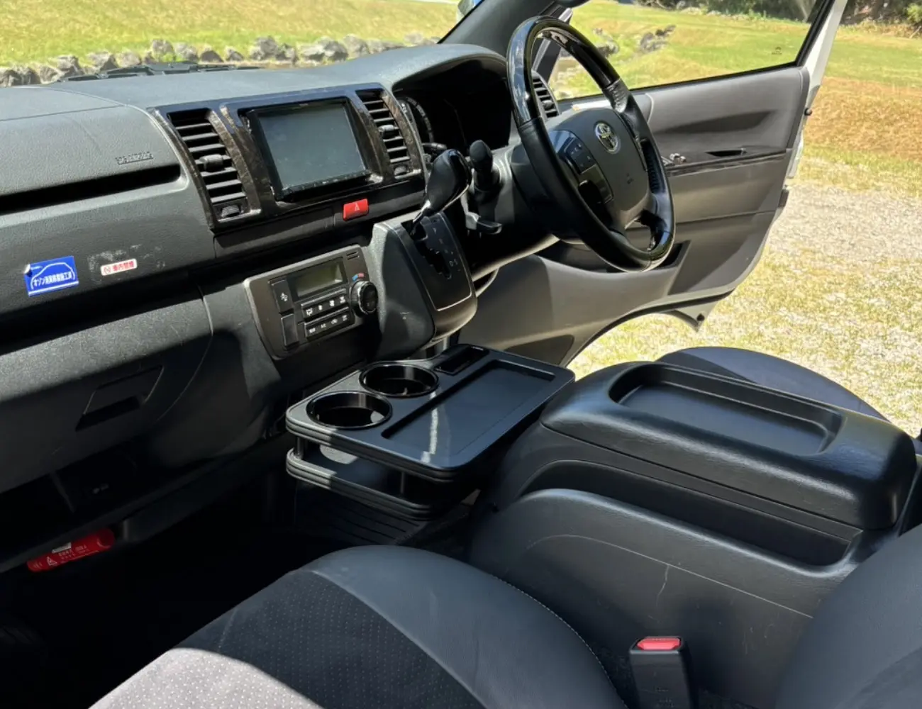 ハイエース専用アディショナルテーブル画像